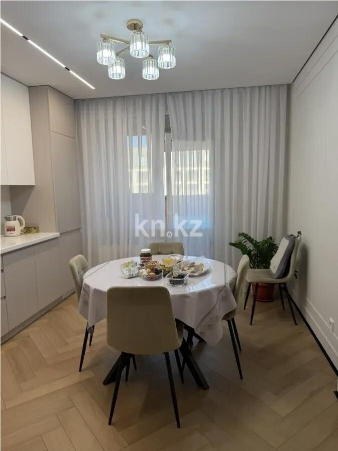 Продажа 4-комнатной квартиры, 113.29 м² в Алматы - фото 4