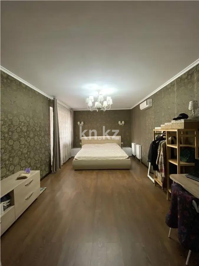 Продажа 3-комнатной квартиры, 87.2 м², ул. Кенесары хана, дом  54/16 в Алматы - фото 2