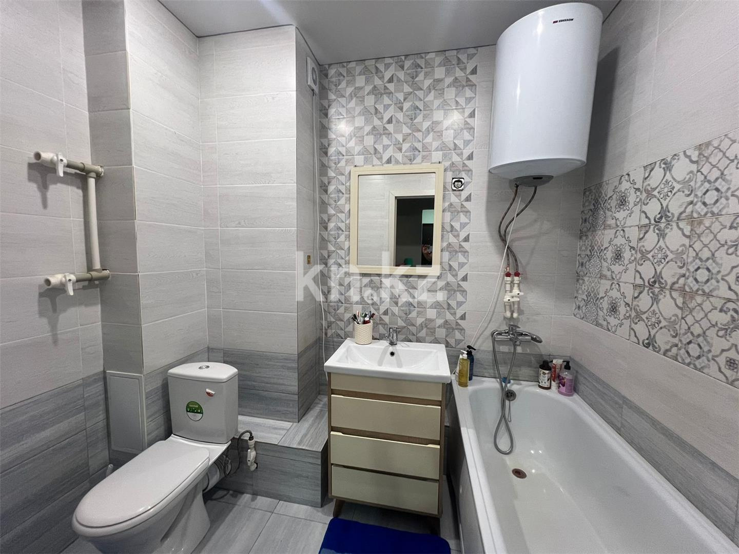 Продажа 2-комнатной квартиры, 52 м², мкрн-н Шапагат, дом  10 - Продажа квартир в Караганде фото 8 из 15