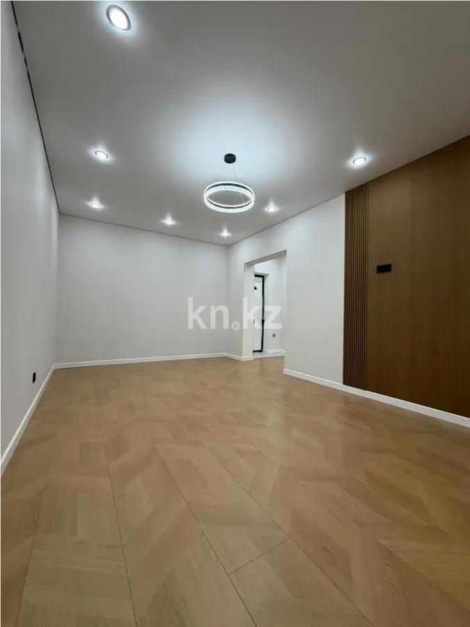 Продажа 1-комнатной квартиры, 35 м² в Астане