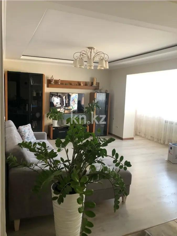 Продажа 3-комнатной квартиры, 71.7 м², пр. Аль-Фараби, дом  83 - Продажа квартир в Алматы без посредников с фото фото 1 из 6