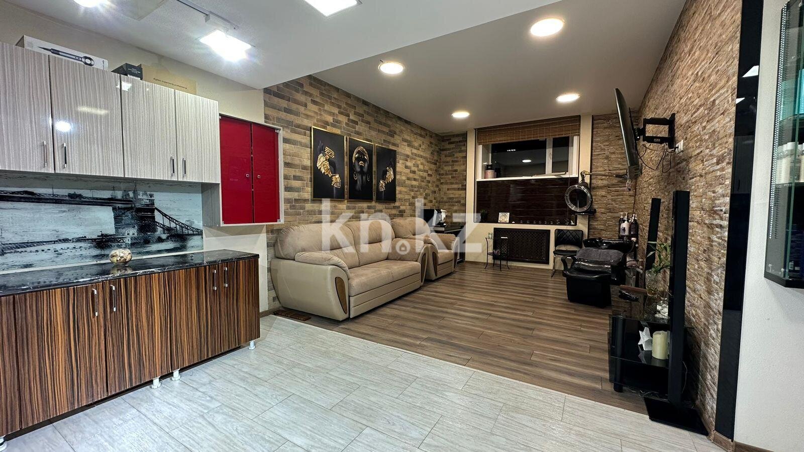 Продажа 5-комнатной квартиры, 160 м² в Караганде - фото 14
