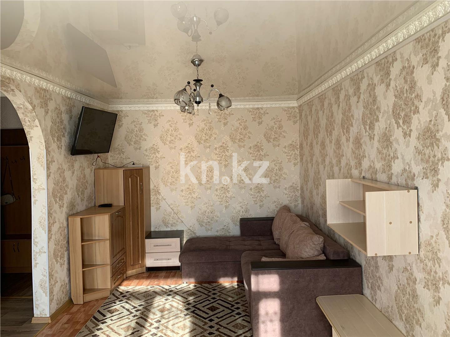 Продажа 2-комнатной квартиры, 43 м², ул. Гоголя, дом  57 - Продажа квартир в Караганде фото 2 из 10