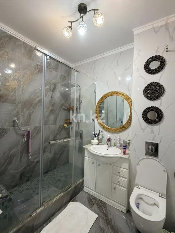 Продажа 4-комнатной квартиры, 177.6 м² в Астане - фото 4