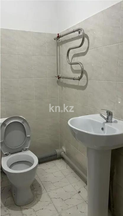 Продажа 3-комнатной квартиры, 70 м², ул. Жунисова, дом  4/5 - Продажа квартир в Казахстане фото 4 из 6