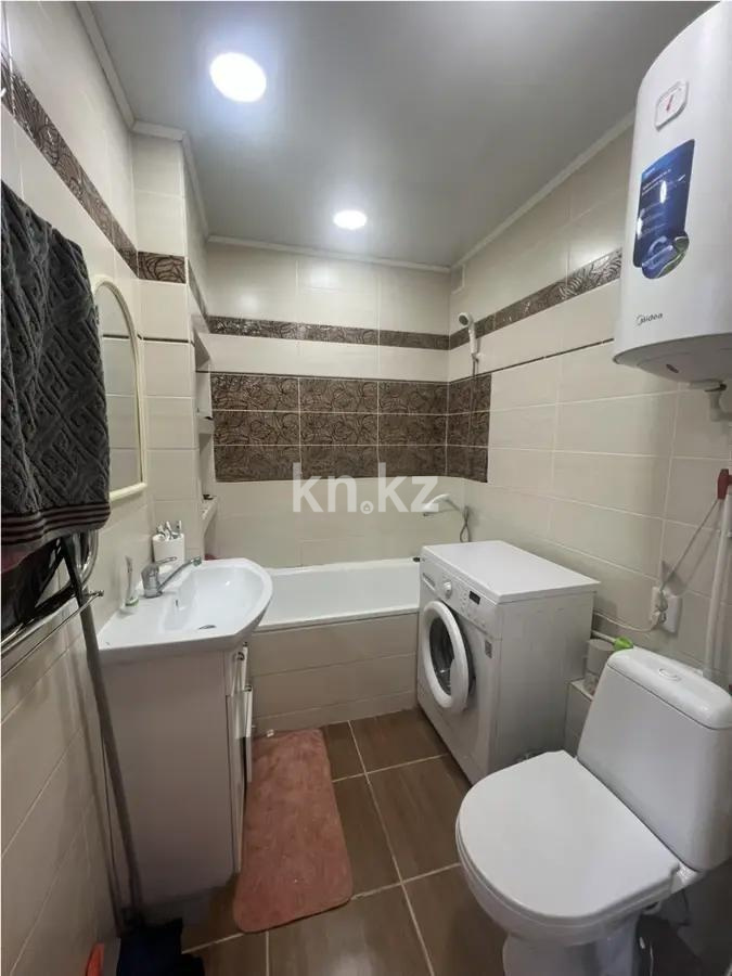 Продажа 2-комнатной квартиры, 60 м², ул. Ермекова в Караганде - фото 4