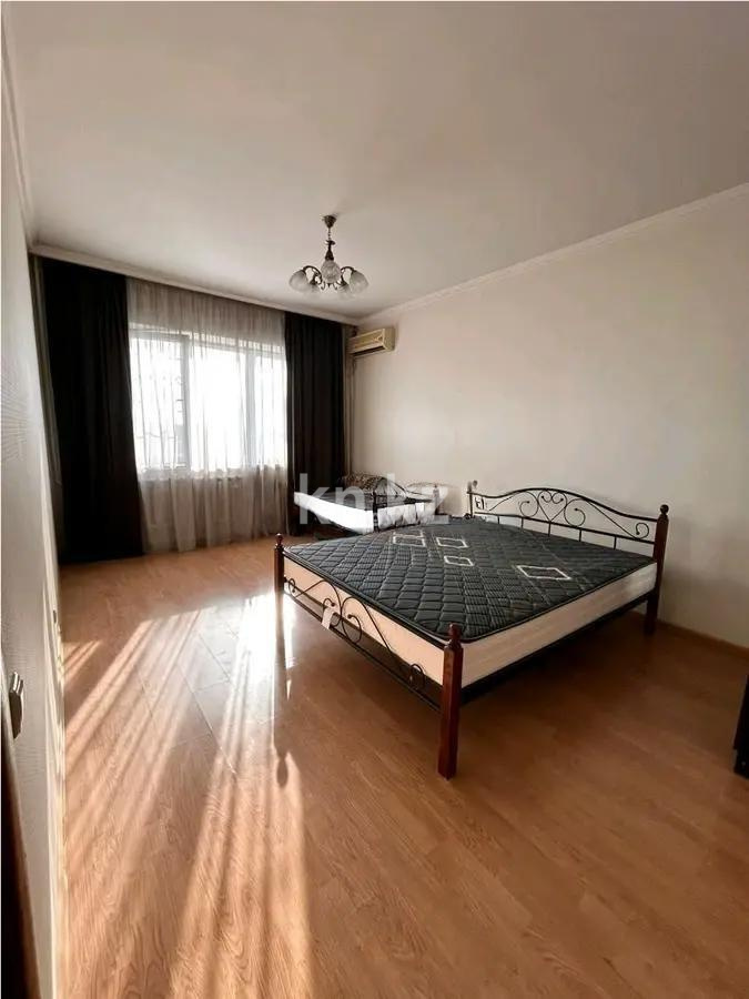 Продажа 3-комнатной квартиры, 76 м², мкр-н Аксай-2, дом  68 - Продажа квартир в Алматы фото 1 из 4
