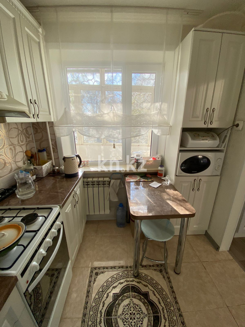 Продажа 4-комнатной квартиры, 76 м², ул. Муканова, дом  32 в Караганде - фото 5