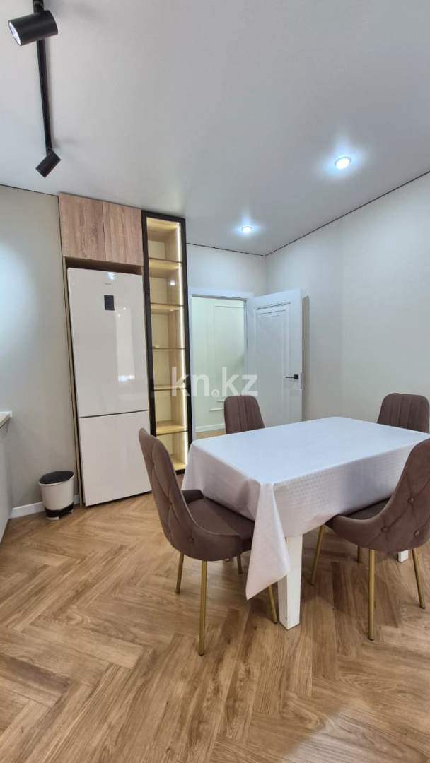 Аренда 2-комнатной квартиры, 64 м² - Аренда двухкомнатных квартир помесячно в Атырау фото 10 из 32