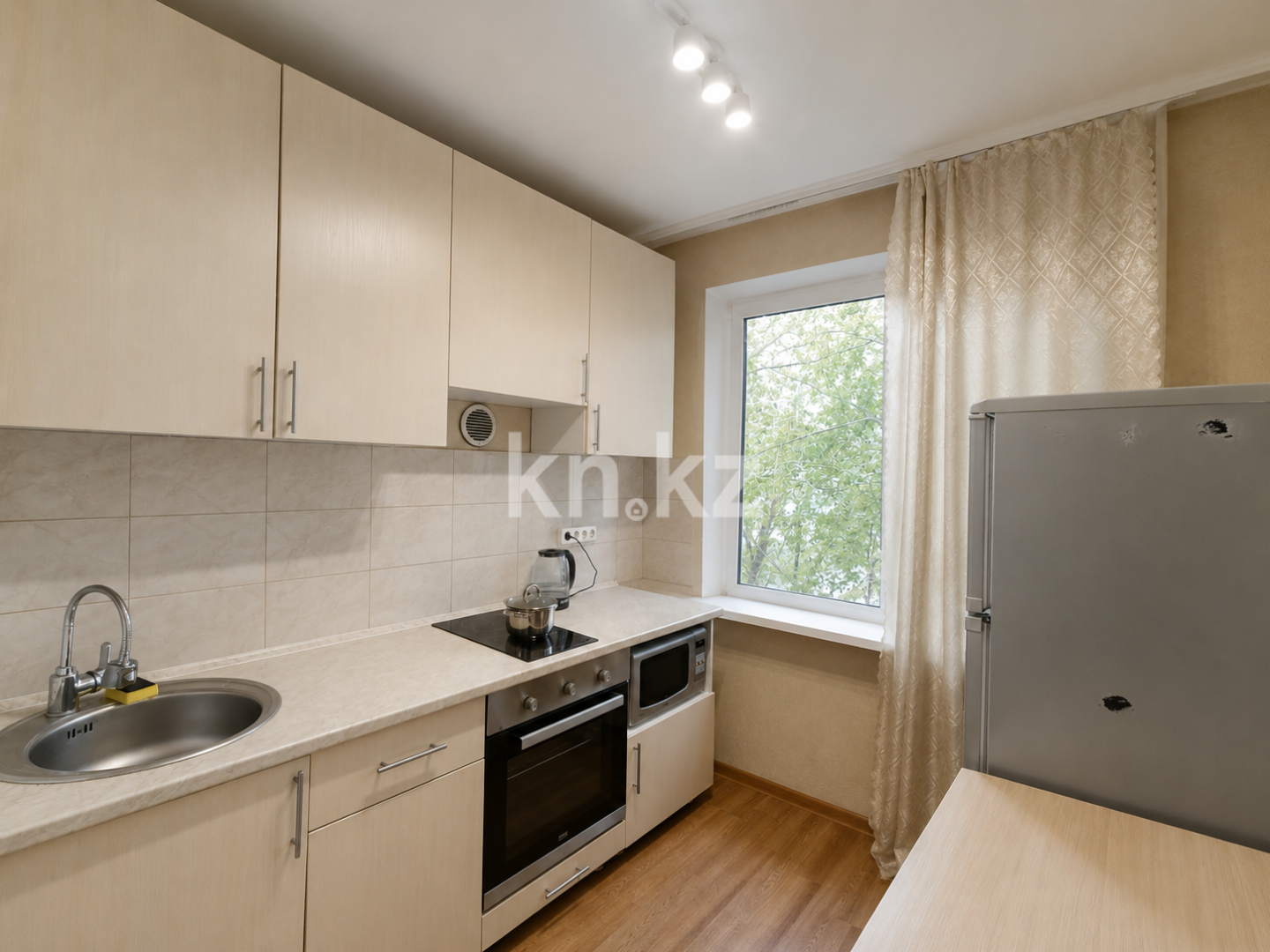 Продажа 2-комнатной квартиры, 43 м² - Продажа квартир в панельном доме в Казахстане - страница 3 фото 7 из 14