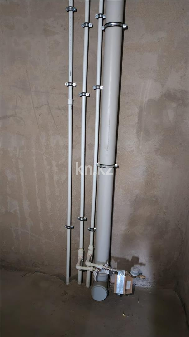 Продажа 4-комнатной квартиры, 140 м², мкр-н Орбита-1 в Караганде - фото 10