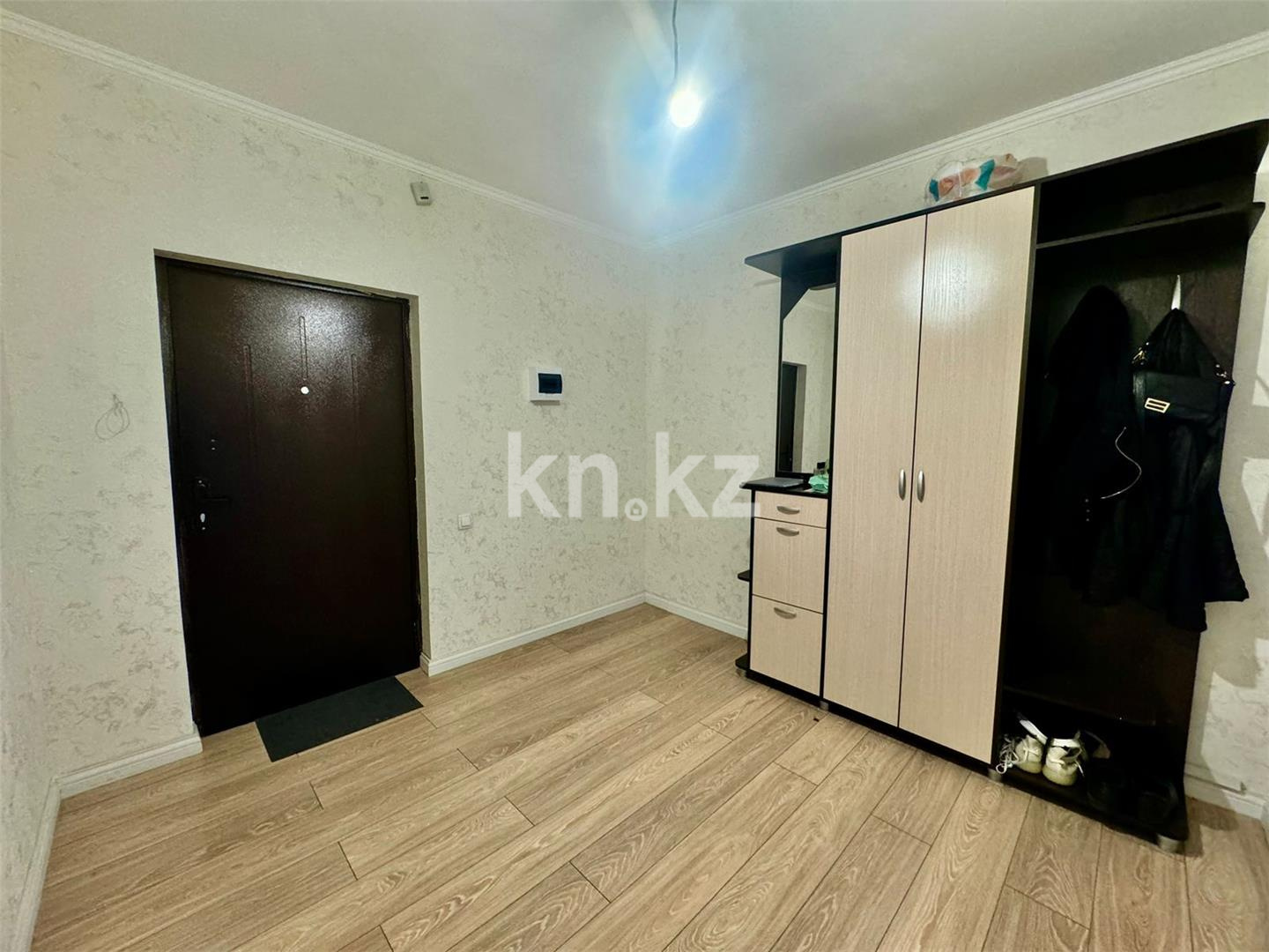Продажа 2-комнатной квартиры, 70 м², мкр-н Шапагат в Караганде - фото 11