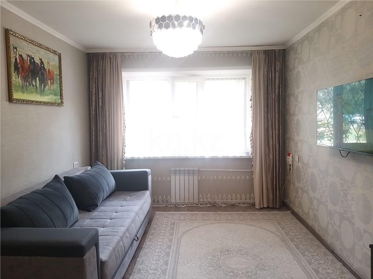 Продажа 2-комнатной квартиры, 45 м², 2 кв-л - Продажа квартир в Караганде фото 1 из 16
