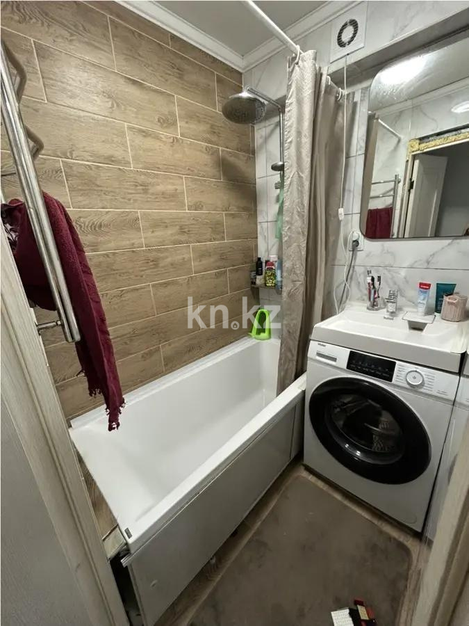 Продажа 2-комнатной квартиры, 44 м², мкр-н 19, дом  51 в Караганде - фото 4