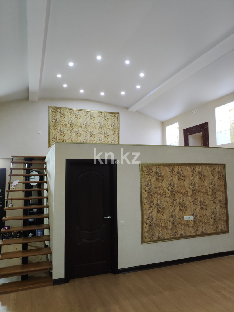 Продажа 5-комнатной квартиры, 165.5 м², ул. Иманова, дом  17 - ул. Валиханова - Продажа квартир в Астане фото 4 из 19