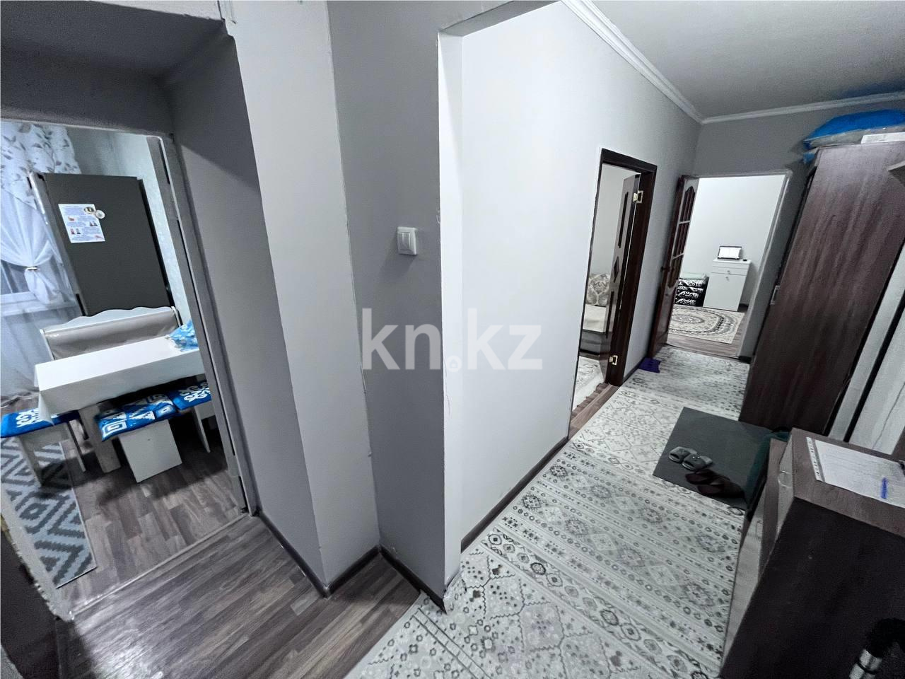 Продажа 2-комнатной квартиры, 54 м², мкр-н Голубые Пруды - Продажа  двухкомнатных квартир в Караганде фото 12 из 13