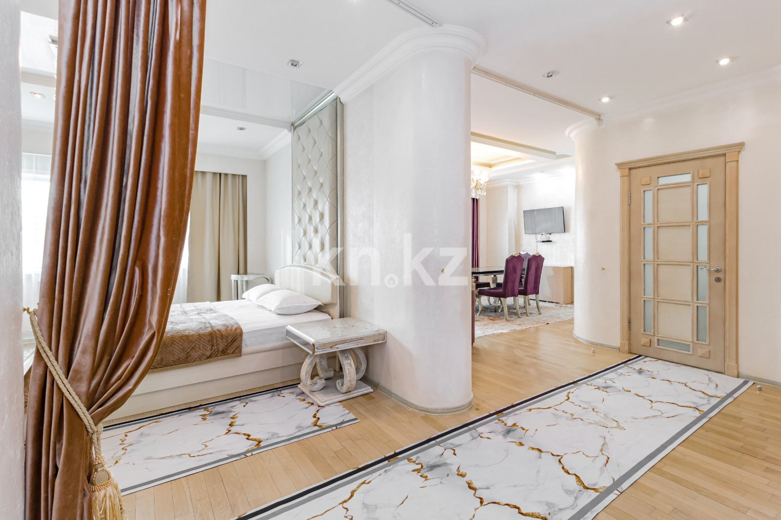 Аренда 4-комнатной квартиры посуточно, 156 м², ул. Достык, дом  5 - Аренда квартир посуточно в Астане без посредников фото 4 из 24