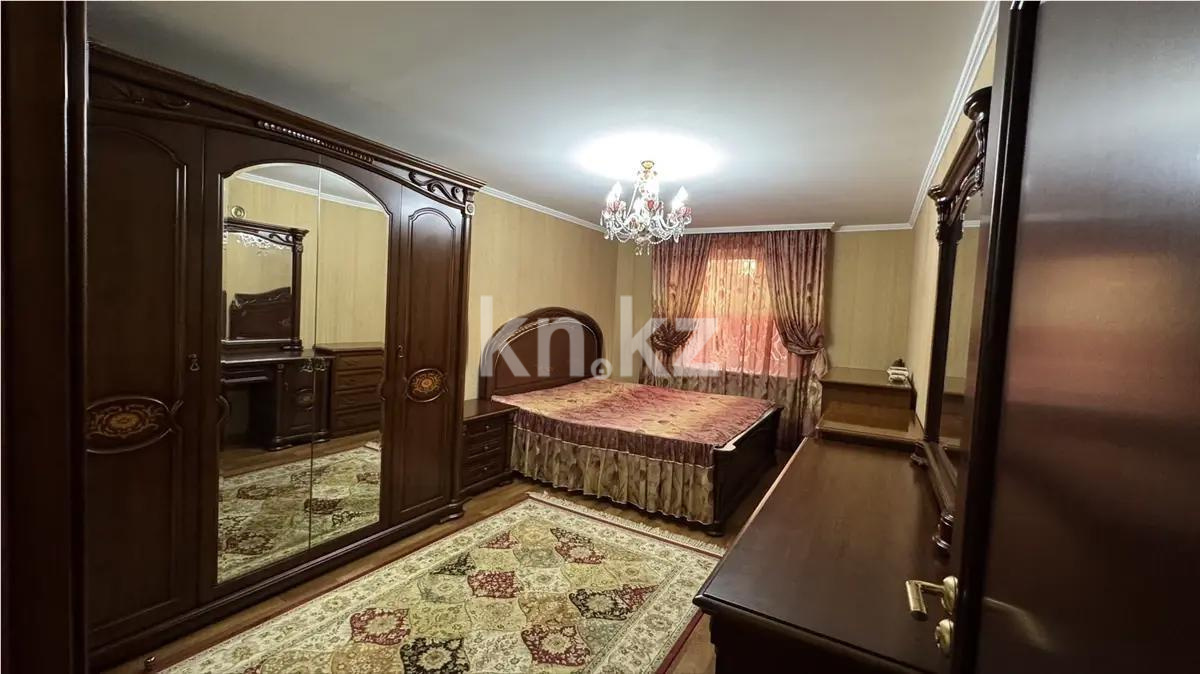 Продажа 4-комнатной квартиры, 155 м², ул. Муканова, дом  1/6 - Продажа  четырехкомнатных квартир в Караганде с фото фото 3 из 6