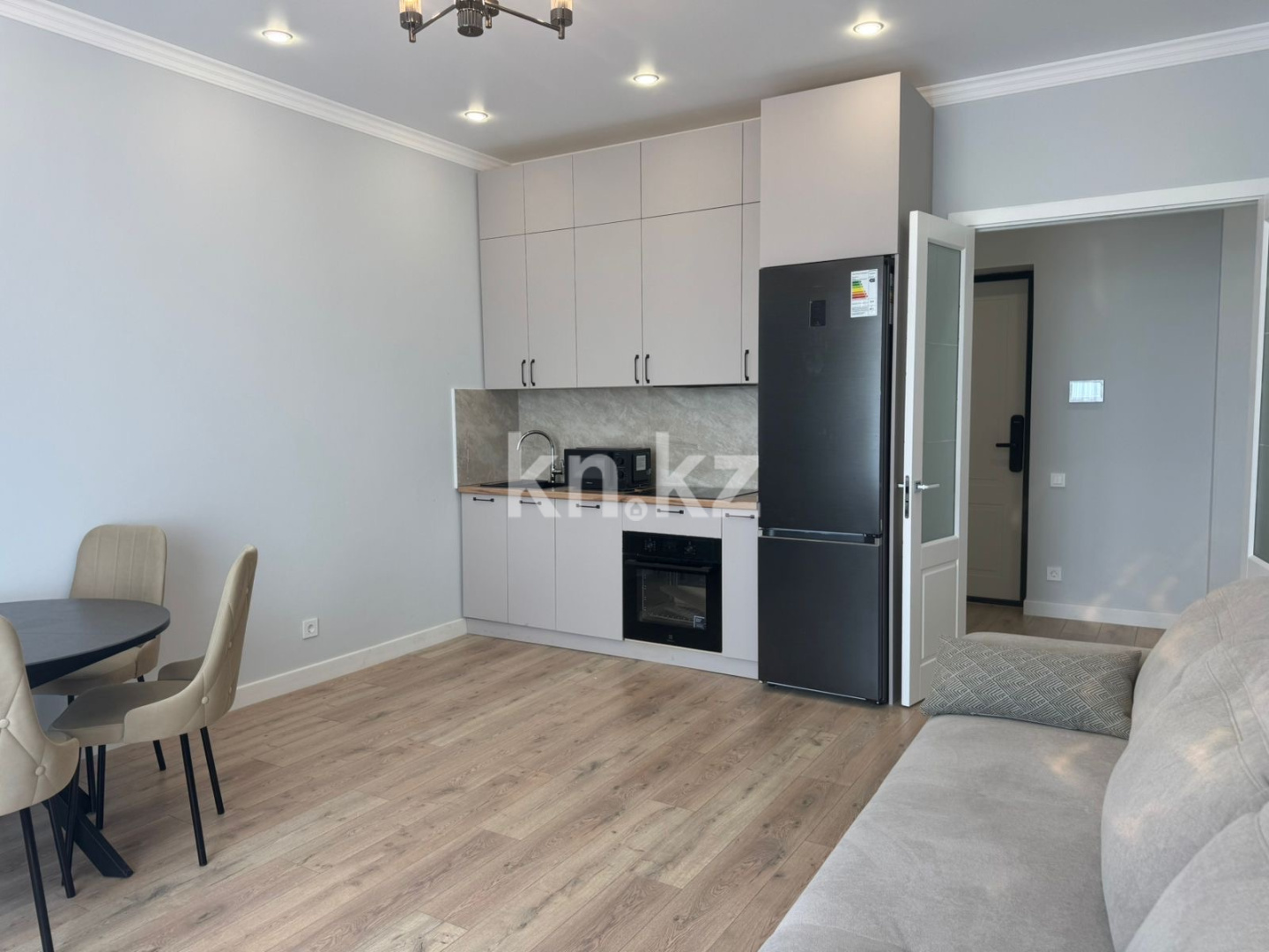 Аренда 2-комнатной квартиры, 49 м² в Астане