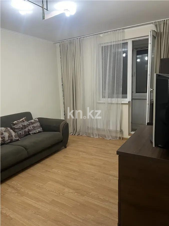 Продажа 1-комнатной квартиры, 37 м², ул. Байтерекова, дом  49а в Алматы - фото 2