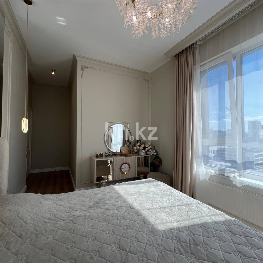 Продажа 4-комнатной квартиры, 140.7 м², ул. Е-900 в Астане - фото 4