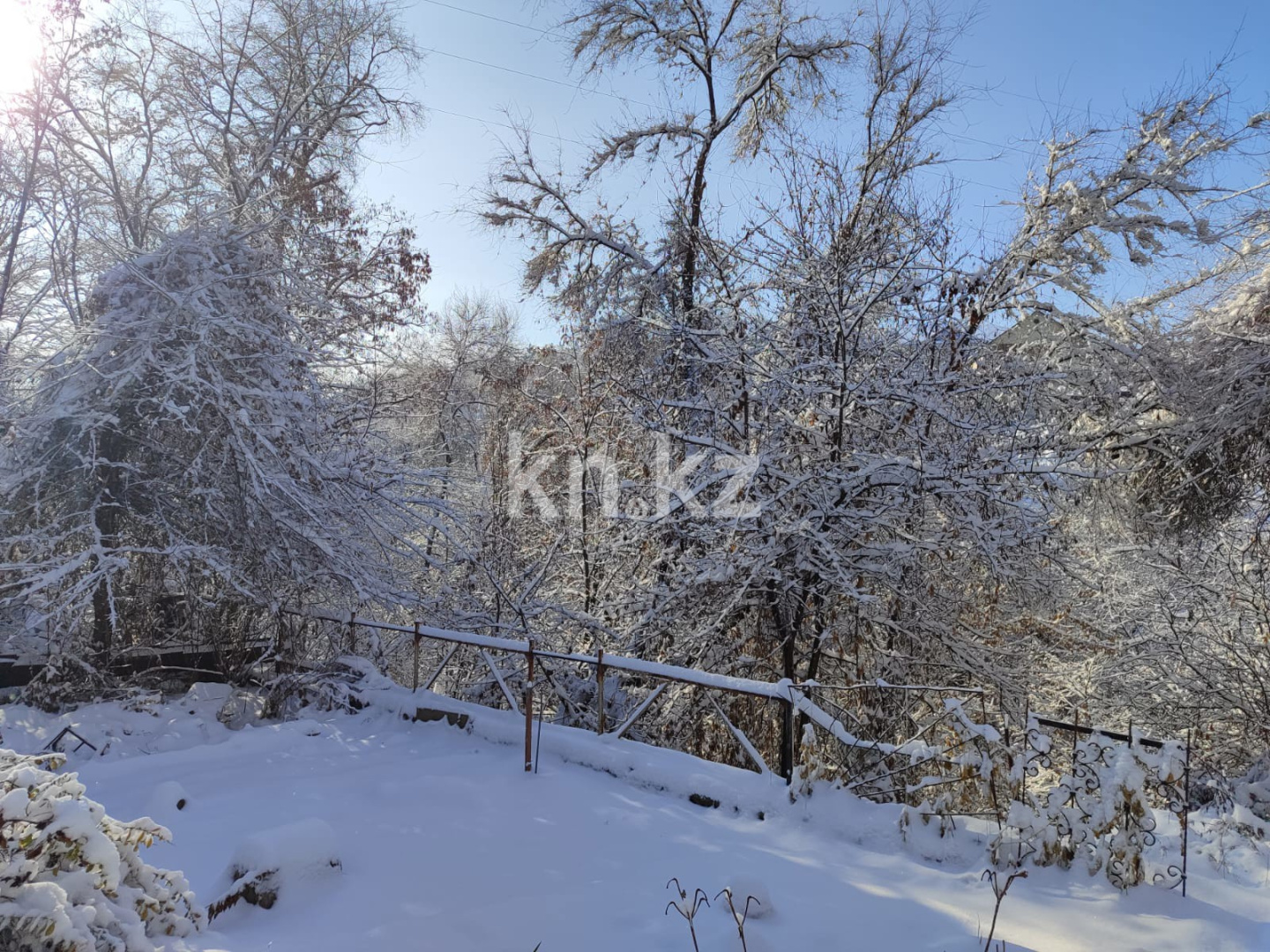 Продажа земельного участка, 1600 м², ул. Радлова - Продажа земельных участков в Алматы с фото фото 1 из 5