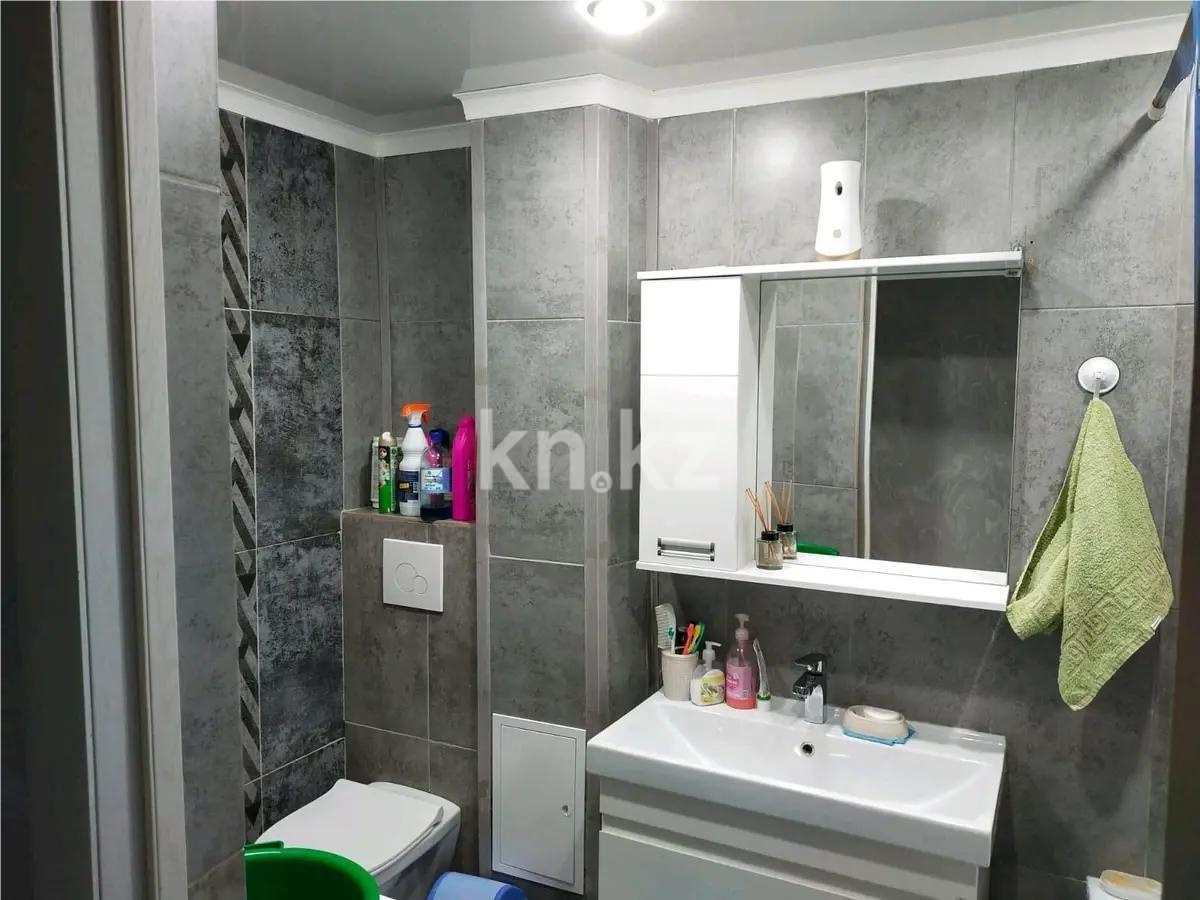 Продажа 3-комнатной квартиры, 59 м², пр. Абылай хана, дом  12 в Астане - фото 5