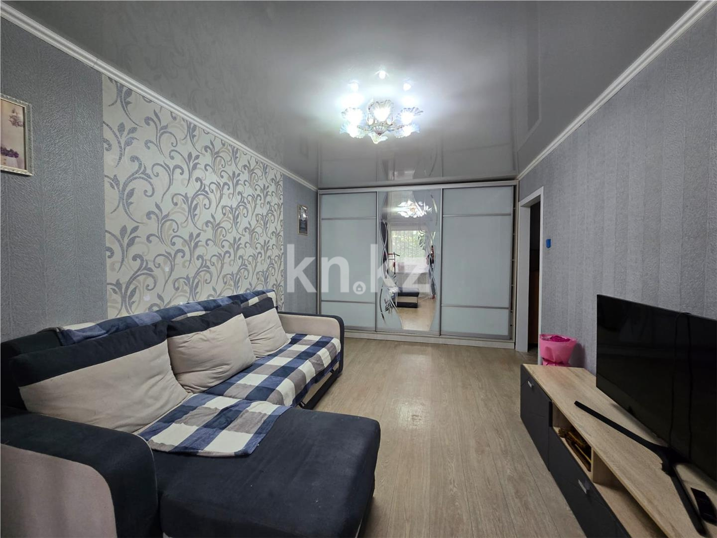 Продажа 2-комнатной квартиры, 52 м², пр. Металлургов в Темиртау - фото 2