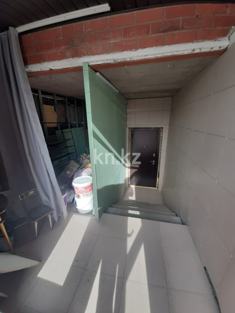 Продажа помещения, 105.9 м² - Недвижимость в Караганде - страница 3 фото 2 из 12
