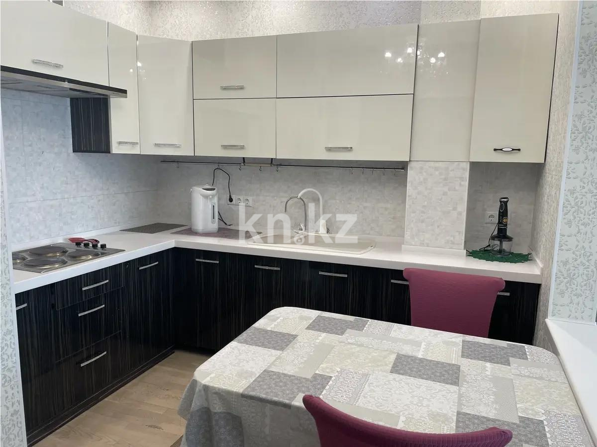 Продажа 3-комнатной квартиры, 94 м², пр. Абая, дом  150/230 в Алматы - фото 4