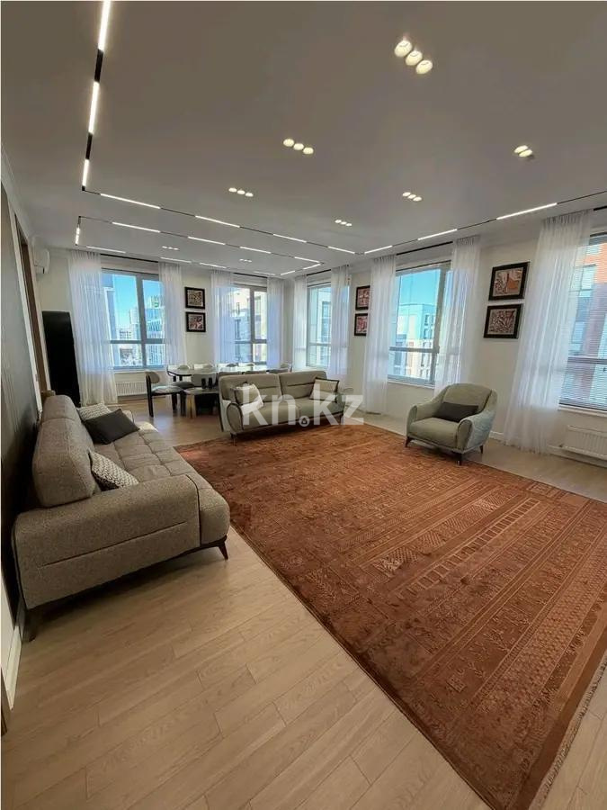 Продажа 4-комнатной квартиры, 163.1 м² - Продажа четырехкомнатных квартир в р-не Есиль Астаны фото 1 из 8