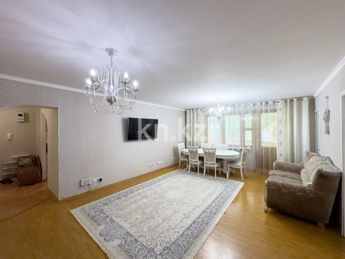 Продажа 4-комнатной квартиры, 106 м² - Продажа четырехкомнатных квартир в Астане - страница 2 фото 1 из 8