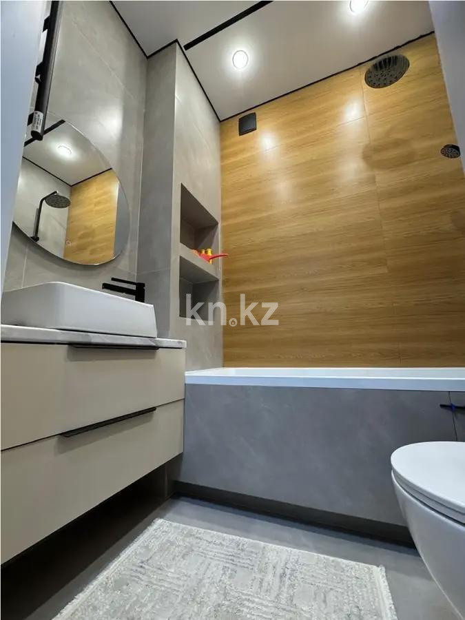 Продажа 3-комнатной квартиры, 93 м², ул. Нарикбаева, дом  14 в Астане - фото 5