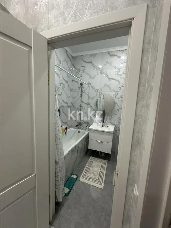 Продажа 1-комнатной квартиры, 42 м², пр. Райымбека, дом  351/1 - Продажа  однокомнатных квартир в Алматы без посредников фото 3 из 4