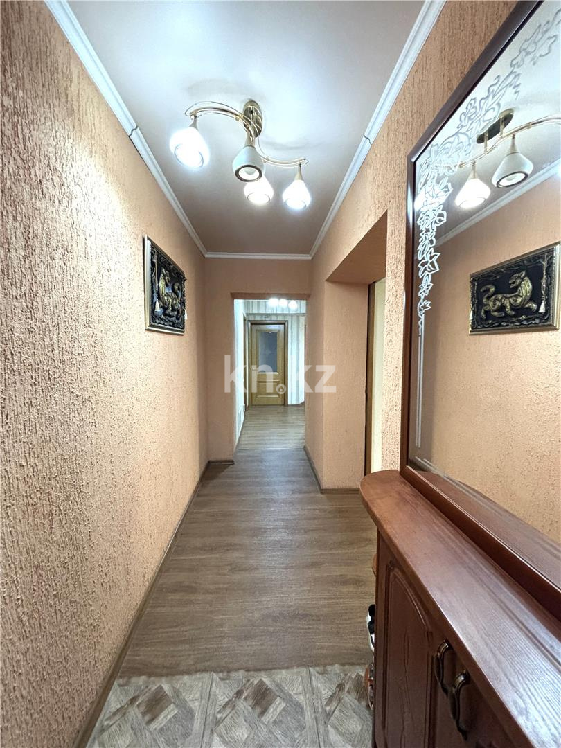 Продажа 3-комнатной квартиры, 84 м² - Продажа трехкомнатных квартир в кирпичном доме в Караганде - страница 7 фото 17 из 22