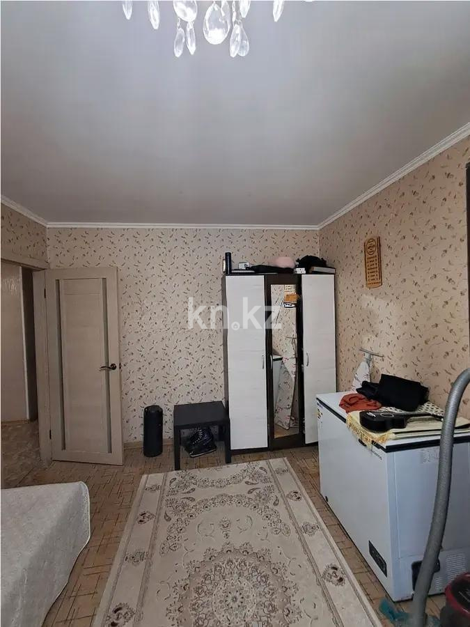 Продажа 3-комнатной квартиры, 62 м², пр. Строителей, дом  21 - Продажа  трехкомнатных квартир в Караганде с фото фото 3 из 6