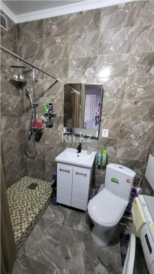 Продажа 2-комнатной квартиры, 42 м², мкр-н Айнабулак-2, дом  40а в Алматы - фото 4