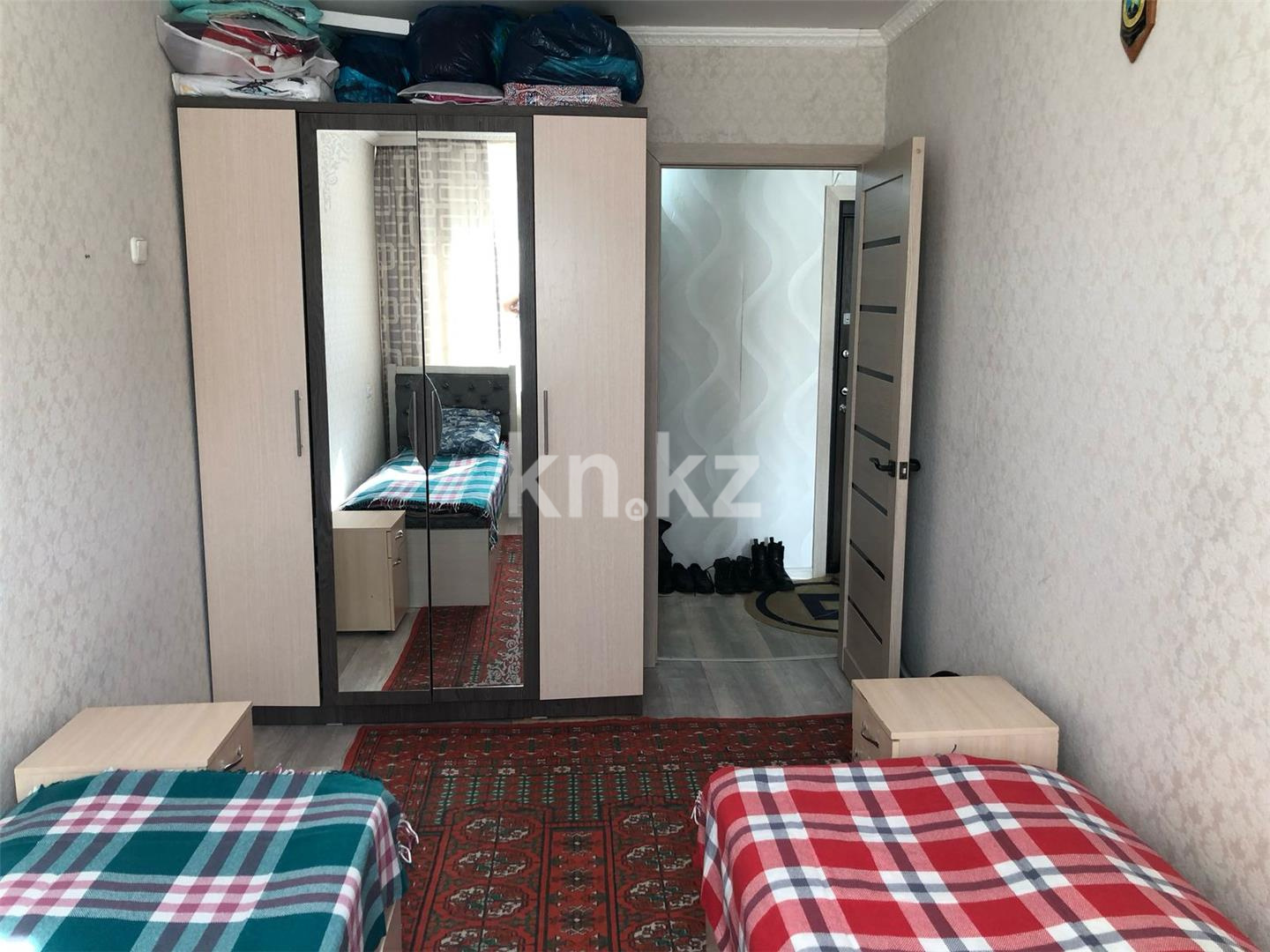 Продажа 4-комнатной квартиры, 62 м², мкр-н Восток-1, дом  13 в Караганде - фото 4