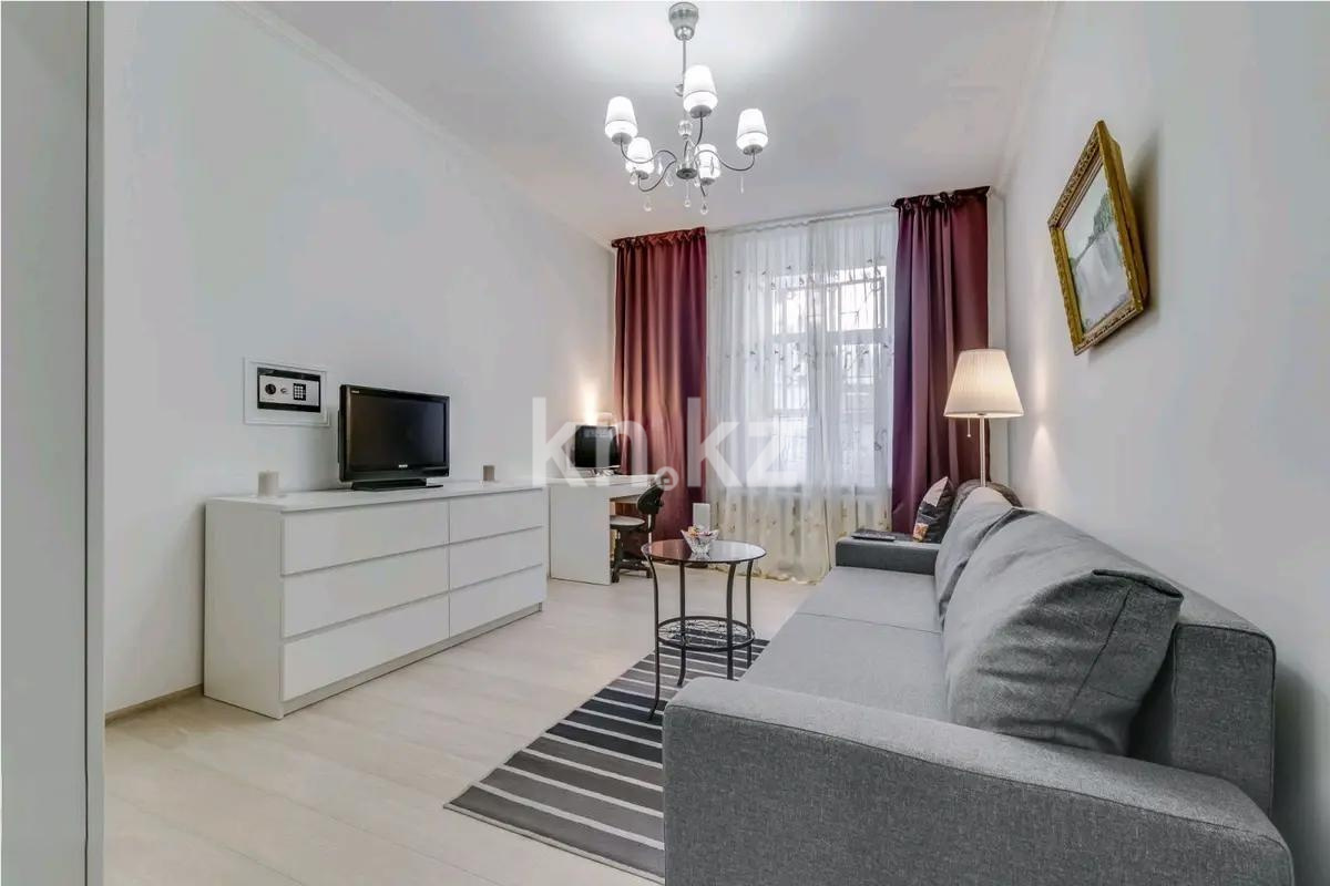 Продажа 2-комнатной квартиры, 60 м², ул. Сауран, дом  3/1 в Астане