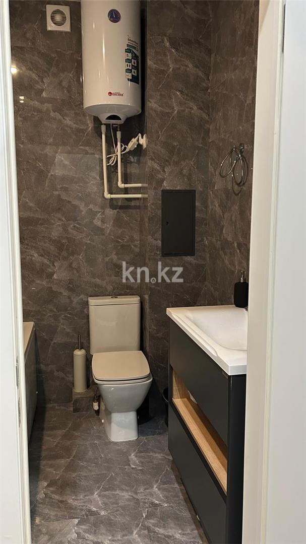 Продажа 1-комнатной квартиры, 42 м², ул. Кулкыбаева - Продажа квартир в Караганде фото 6 из 9