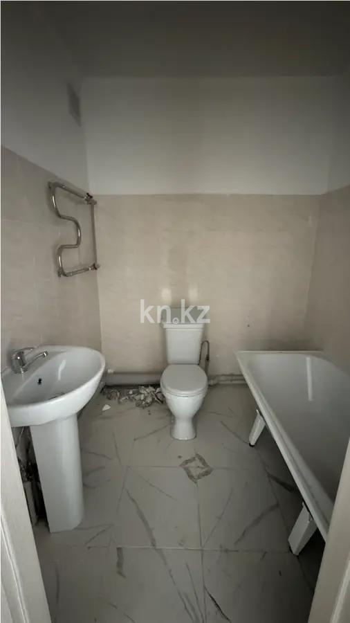 Продажа 2-комнатной квартиры, 73.9 м² в Алматы - фото 4