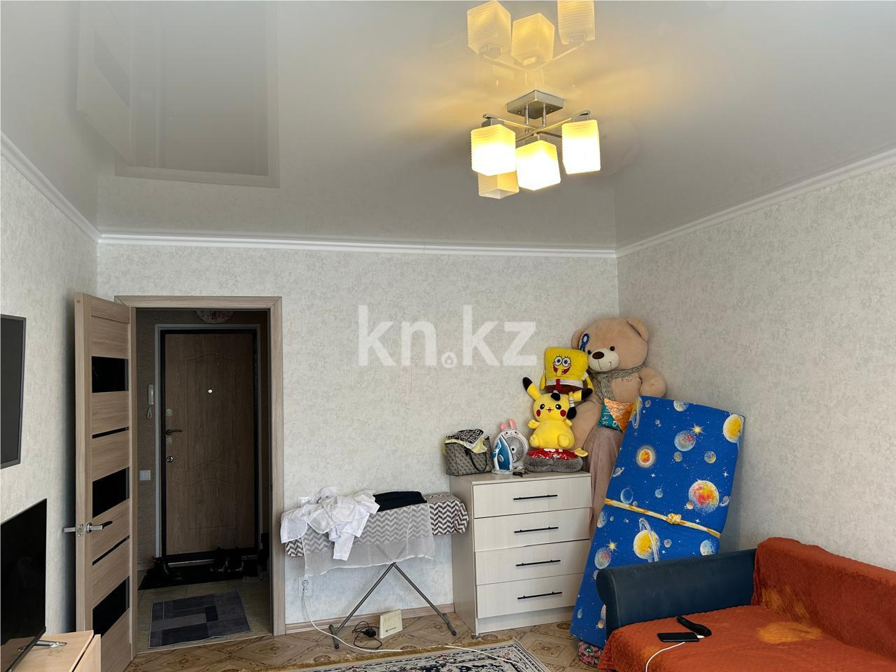 Продажа 1-комнатной квартиры, 37 м², ул. Муканова в Караганде - фото 2