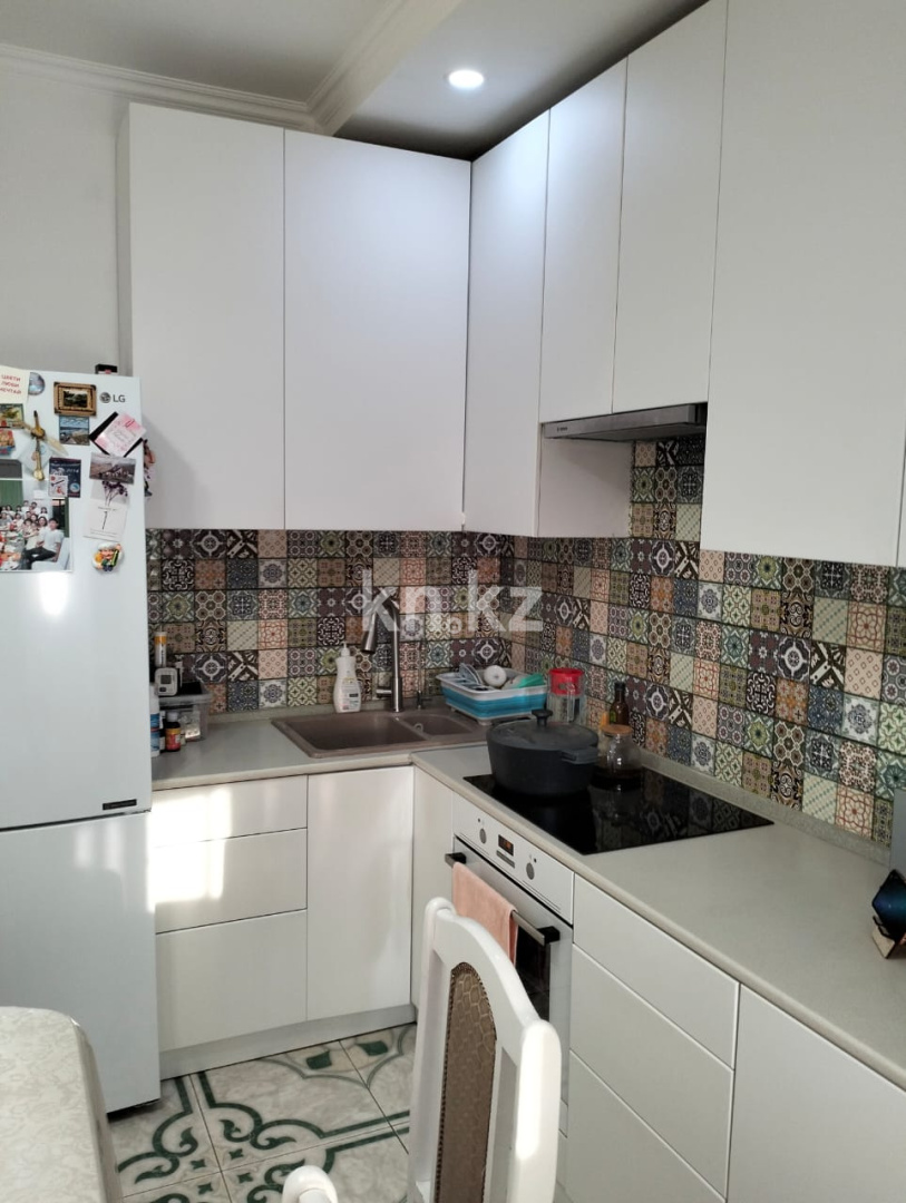 Продажа 2-комнатной квартиры, 60 м², ул. Муканова, дом  49/10 - Продажа  двухкомнатных квартир в Караганде фото 5 из 8