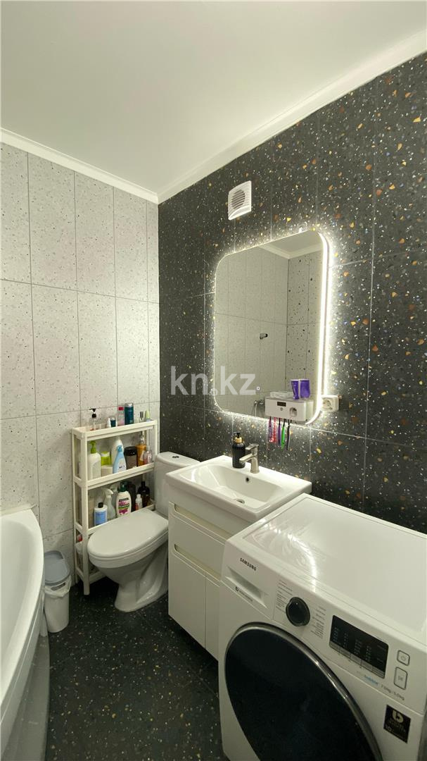 Продажа 3-комнатной квартиры, 92 м², пр. Момышулы в Астане - фото 11