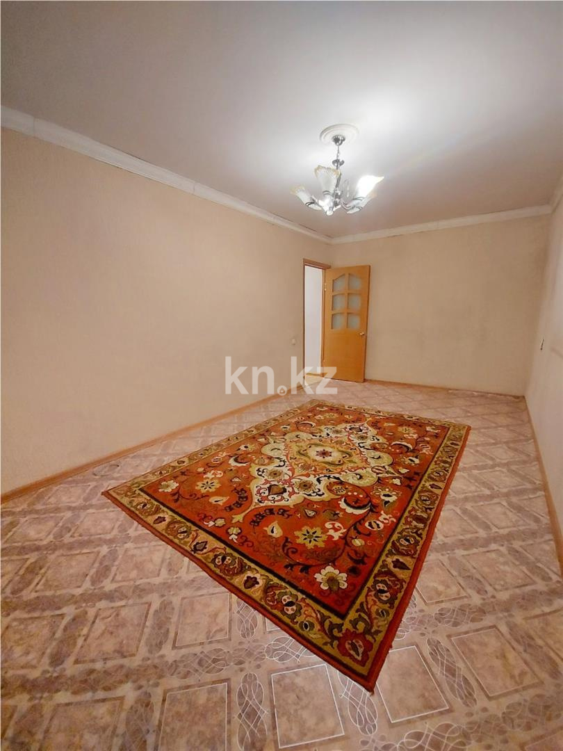 Продажа 2-комнатной квартиры, 44 м², мкр-н 18, дом  21 - Продажа  двухкомнатных квартир в Караганде фото 1 из 10