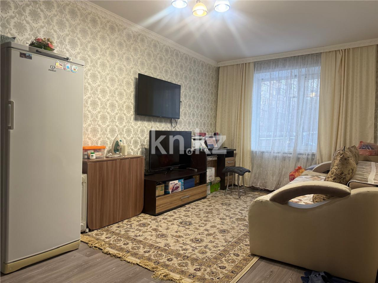 Продажа 2-комнатной квартиры, 57 м² - Продажа двухкомнатных квартир на Юго-Востоке Караганды - страница 2 фото 16 из 35