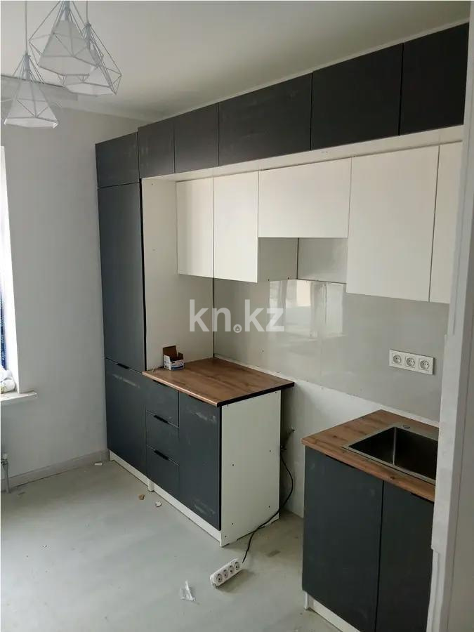 Продажа 3-комнатной квартиры, 69 м², ул. Ауэзова, дом  2/8 в Алматы - фото 4