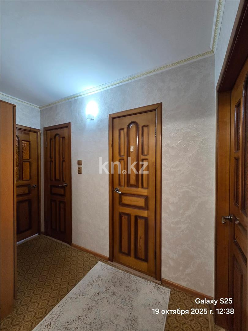 Продажа 3-комнатной квартиры, 68 м², пр. Металлургов в Темиртау - фото 11