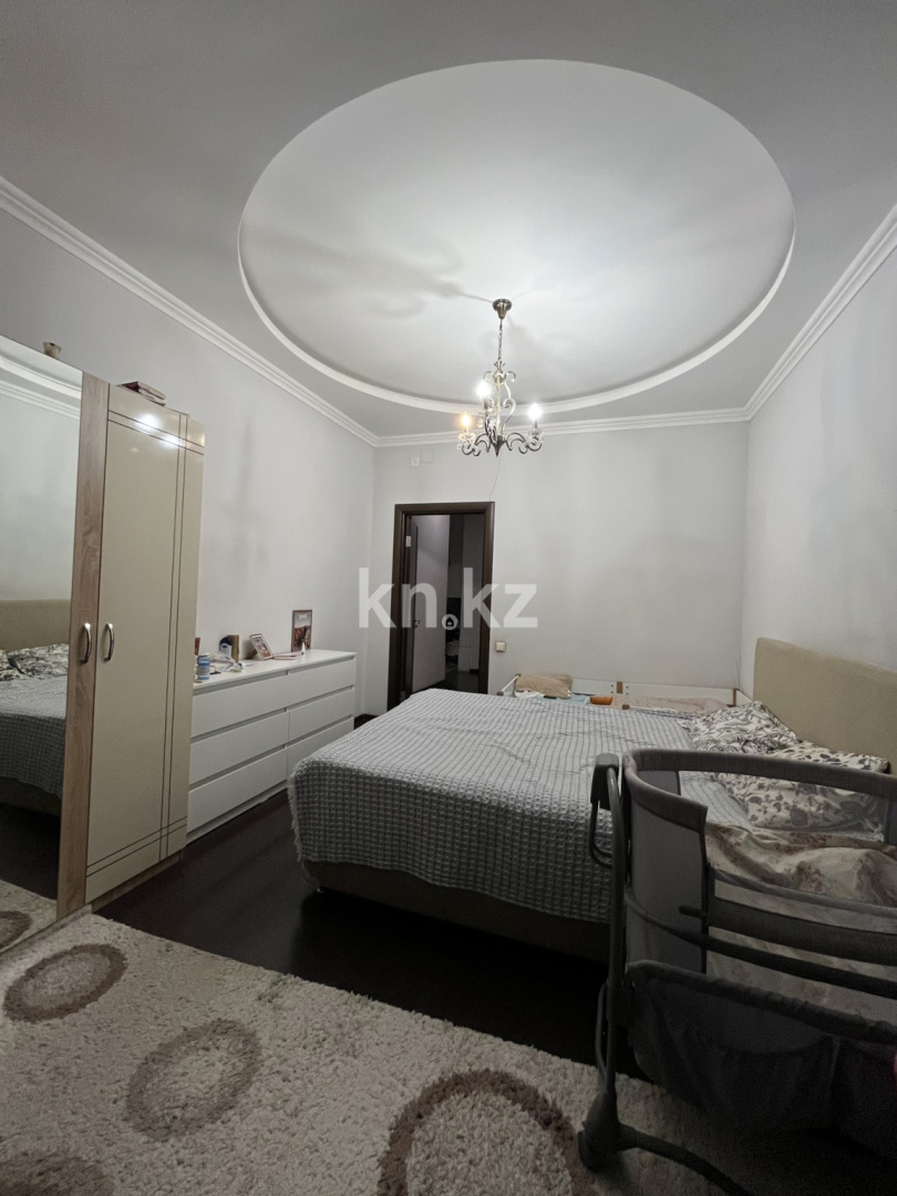 Продажа 3-комнатной квартиры, 122 м², ул. Сатпаева, дом  30а в Алматы - фото 11