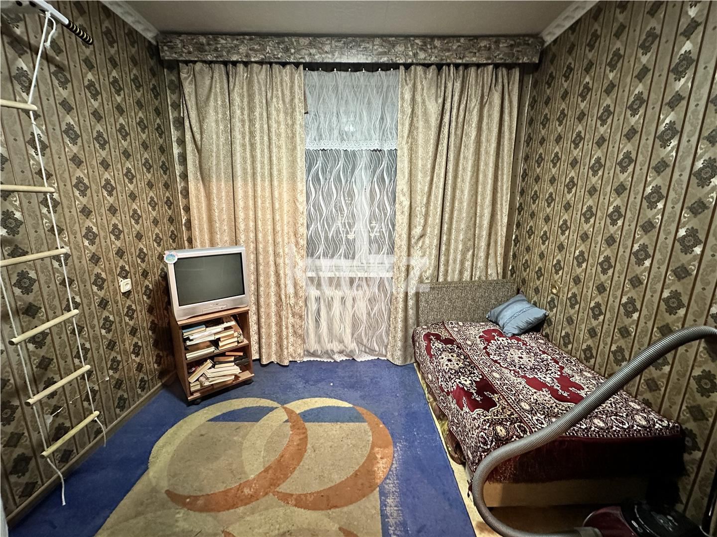 Продажа 4-комнатной квартиры, 81 м², мкр-н Степной-3, дом  7 - Продажа  четырехкомнатных квартир в Караганде фото 9 из 17